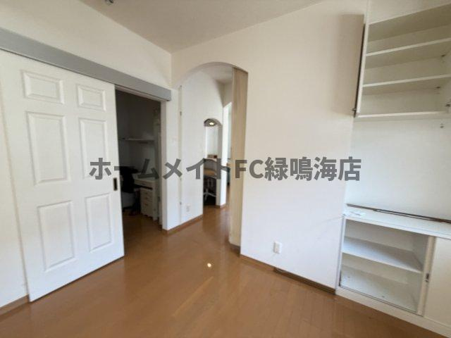 十一屋店舗の内装