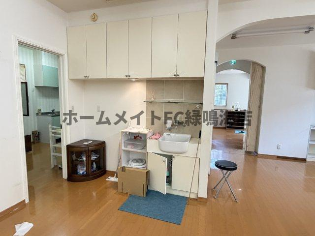 十一屋店舗の内装