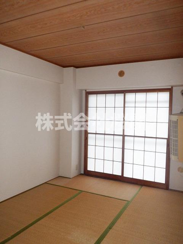 東寺尾ハイツＡ棟の和室