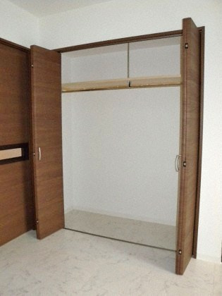 【収納】ピュア東彩館 II