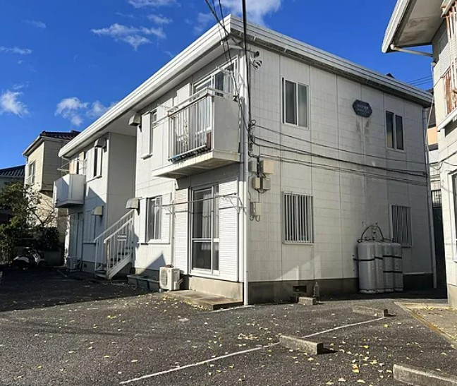 横須賀市野比３丁目のアパートの外観