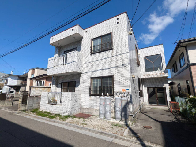 ミリオンパレス深堀