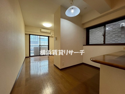 【居間・リビング】 | グリフィン新横浜・六番館