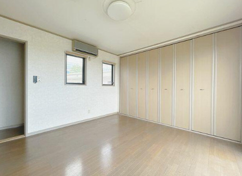 売中古戸建　富士市中里の洋室
