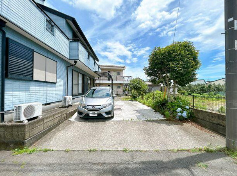 売中古戸建　富士市中里の駐車場