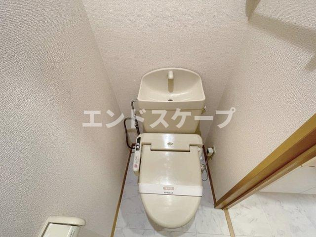 アーバンフラッツのトイレ|高崎、前橋のお部屋探しはエンドスケープまで！お客様の理想お聞かせ下さい♪