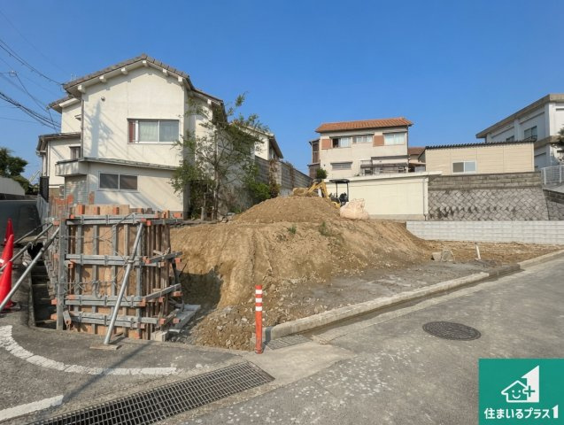 明石市藤江　新築一戸建ての外観|周辺は落ち着いた街並みの住宅地！子育てがしやすい住環境です！まだ未完成ですが、現地でしかわからない事もございます。是非一度ご覧ください。
