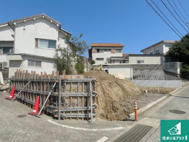 明石市藤江　新築一戸建ての外観|周辺は落ち着いた街並みの住宅地！子育てがしやすい住環境です！まだ未完成ですが、現地でしかわからない事もございます。是非一度ご覧ください。
