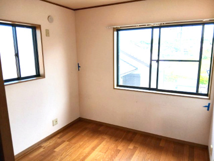 滑川町月の輪3丁目 中古戸建の洋室|２階洋室