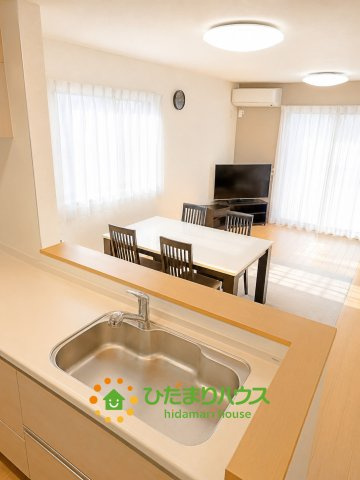 久喜市中里　中古一戸建てのキッチン|戸建てサイズの大きなキッチン！！