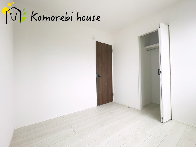 桶川市泉　5期　新築一戸建て　グラファーレ　02の子供部屋|ゆったりした子供部屋です