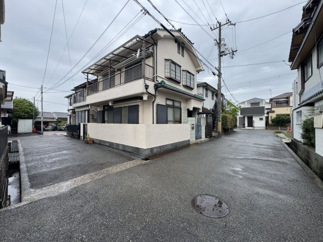 神戸市垂水区星陵台６丁目戸建の前面道路含む現地写真