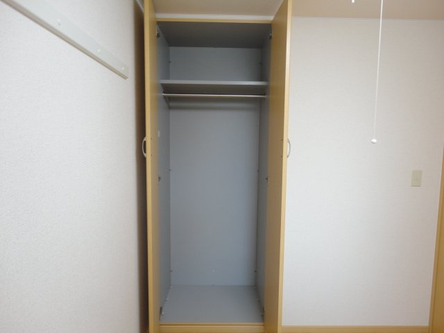 レジデンスヒルズカコⅡ　　刈谷市近郊の賃貸ならクラスホーム刈谷店の収納|クローゼット