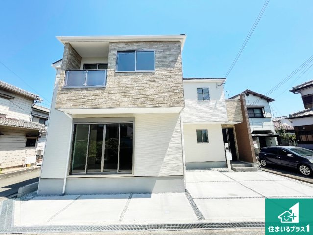 加古郡播磨町古田　第1期　新築一戸建てのトイレ|シンプルなトイレは落ち着く空間！お手入れも簡単です！