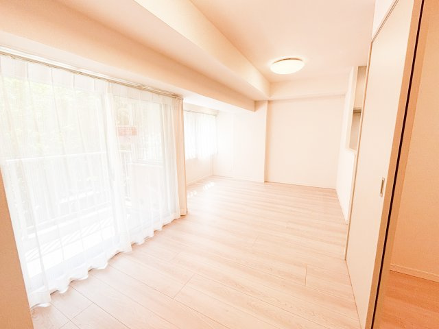 【居間・リビング】