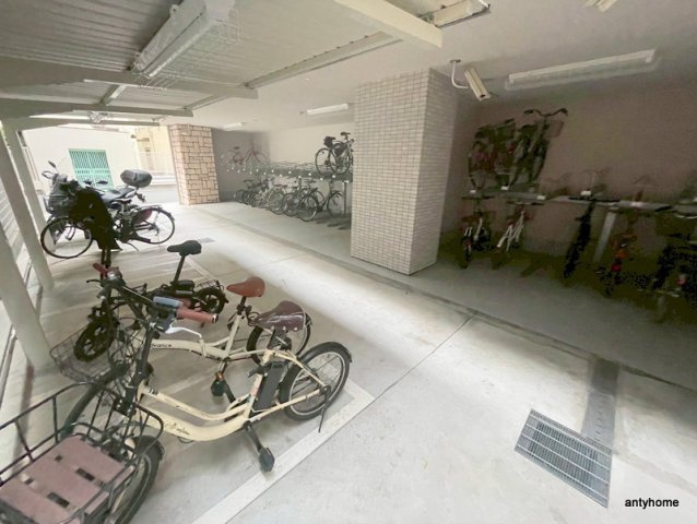 ディームス福島　仲介手数料無料の駐車場