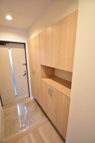 JGMヴェルデ城南の玄関
