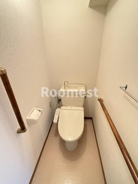サンハイツ土山のトイレ|コンパクトで使いやすいトイレです