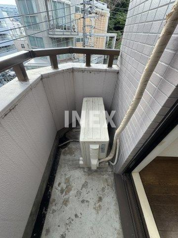 横浜市神奈川区台町の賃貸マンションのバルコニー