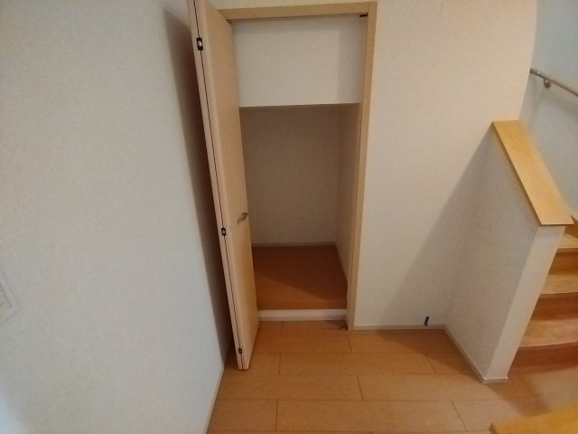 ソンレイルＳの収納