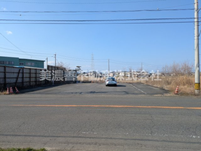 ６６５８９　岐阜市茶屋新田土地