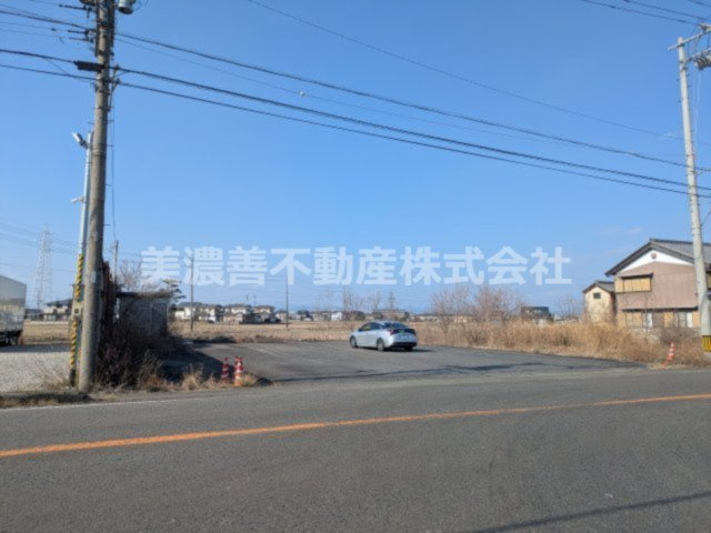 ６６５８９　岐阜市茶屋新田土地の外観