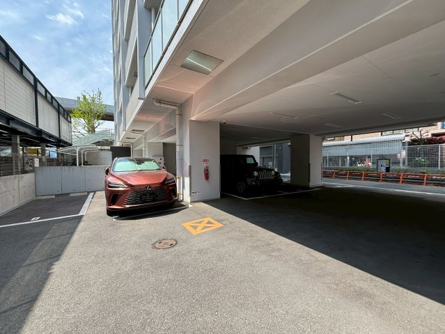 Gran Verde江坂の駐車場