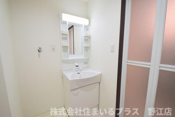 グレースコート蒲生の洗面所
