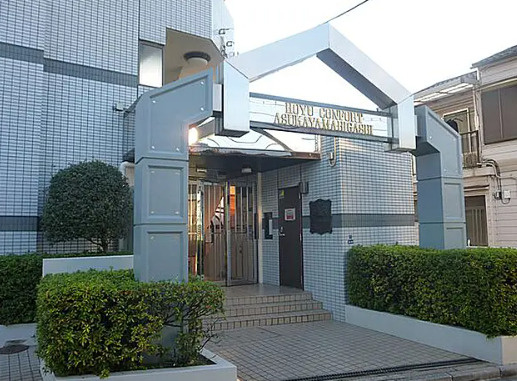 ホーユウコンフォルト飛鳥山東のエントランス