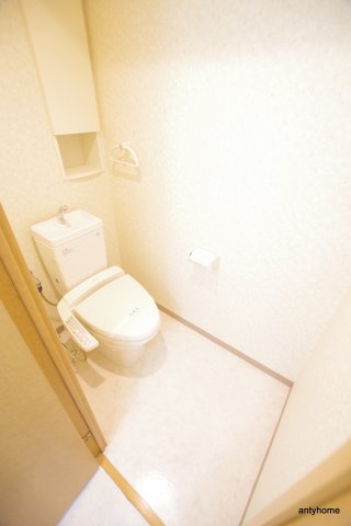 シェクララ　仲介手数料無料のトイレ