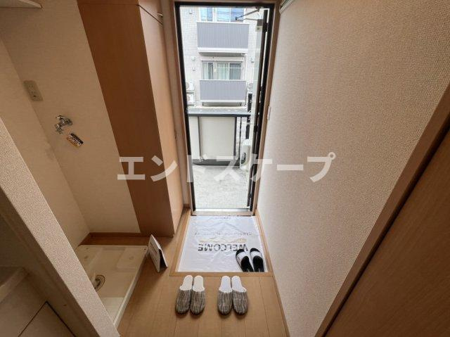 シャトレーの玄関|高崎、前橋、伊勢崎エリアのお部屋探しはエンドスケープまで！お客様の理想お聞かせ下さい♪