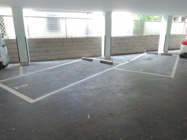ランプの駐車場