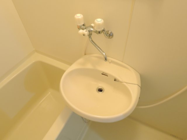 ランプの洗面所