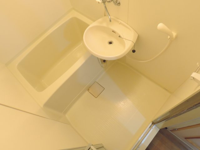 ランプの浴室
