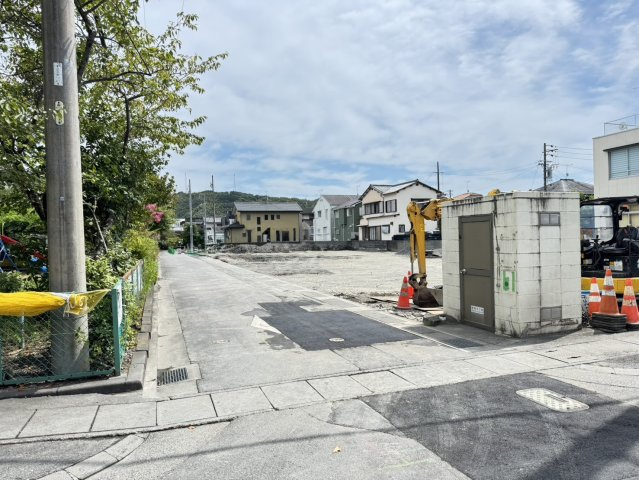 静岡市　葵区　上足洗1丁目　全8区画　分譲地　7の前面道路含む現地写真