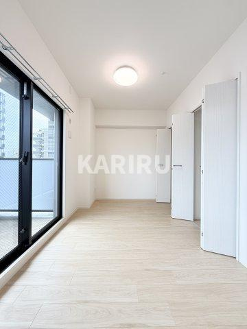 Louis Residence 弁天町の寝室