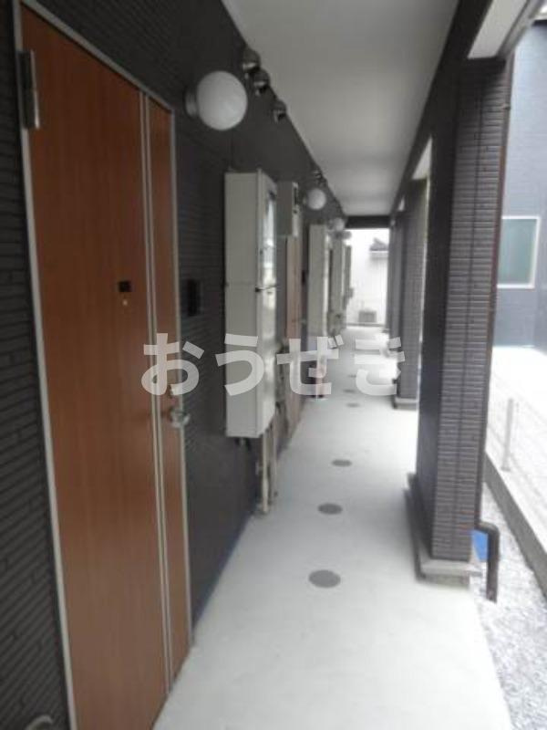 クレール上大岡弐番館のロビー