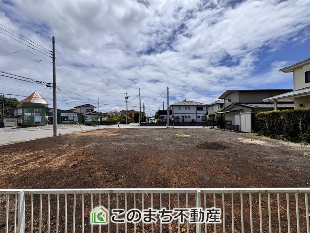 ブルーミングガーデン宇都宮市清原台3丁目の外観|建築中現地写真（同社施工の完成物件・モデルハウスがご見学できます）