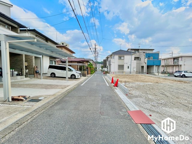 守山区森孝4丁目の前面道路含む現地写真