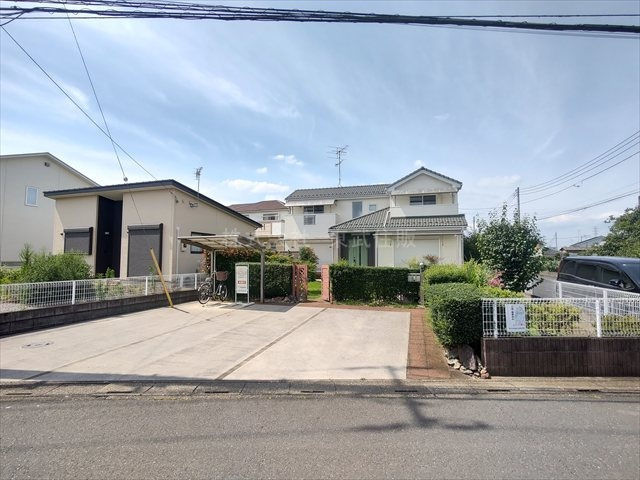 【前面道路含む現地写真】の画像