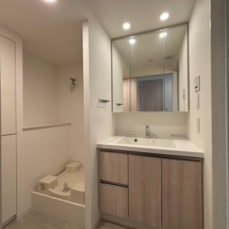 【洗面所】 | パークアクシス品川天王洲アイル | ※写真は同タイプ住戸です。