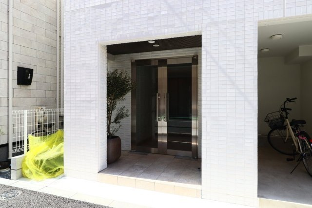 ブライト住吉のエントランス|清潔なエントランスです