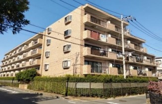 朝日パリオ武蔵藤沢　中古マンション　1階の外観