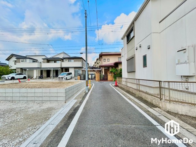 守山区森孝4丁目の前面道路含む現地写真