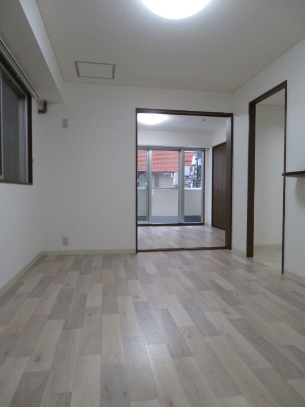 アブレスト浜町