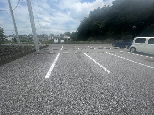 【駐車場】 | グレイスコート雅　Ａ