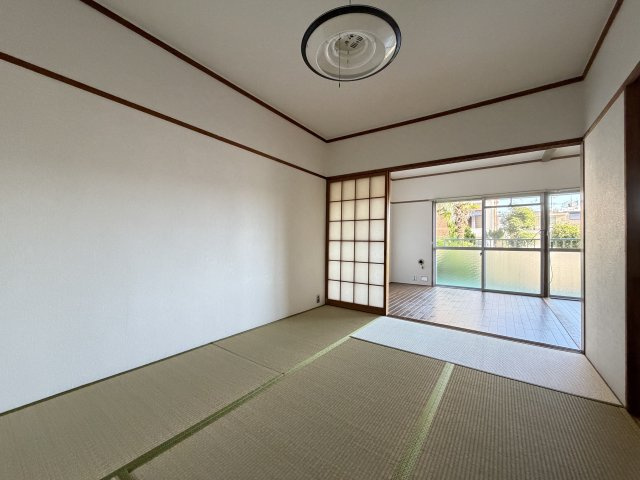 千成ハイツの和室