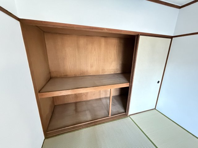 千成ハイツの収納