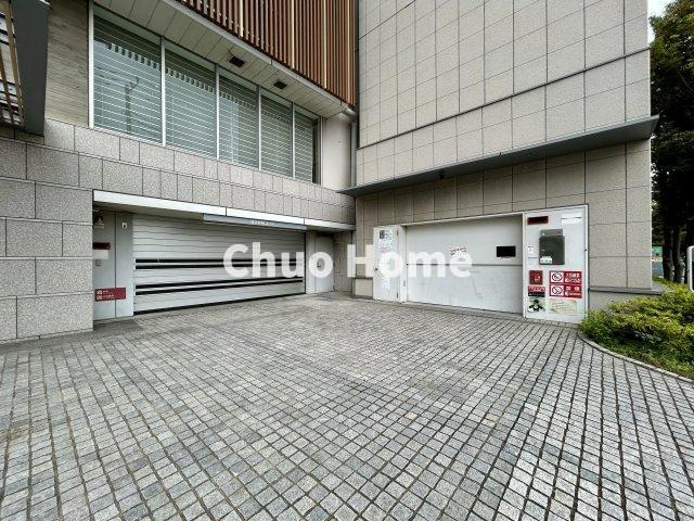 アルファグランデ小岩スカイファーストの駐車場|【敷地内駐車場】最新の空き状況や費用などの詳細は担当スタッフまでお問い合わせください。