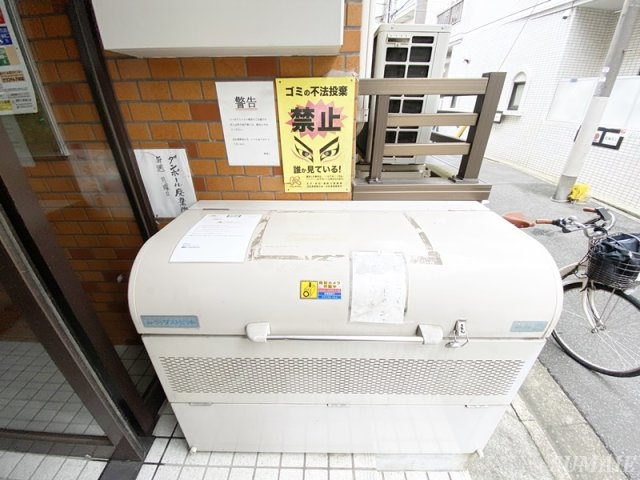 コーポアトレイユのその他共用部分|専用ごみ置き場です
